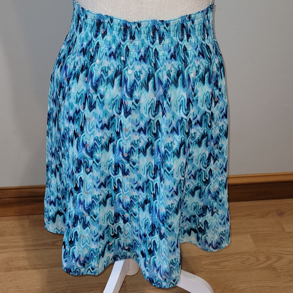White House Black Market Pleated Skirt